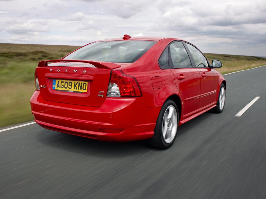  Volvo S40 2008 года  (фото 30 из 105)